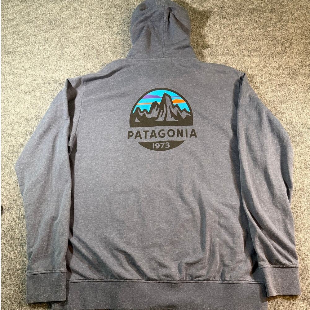 Patagonia Organic Cotton Zip Hoodie XL Gray Mountain Logo
